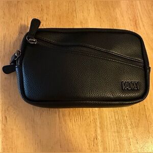 Rad Rev Sling in Black